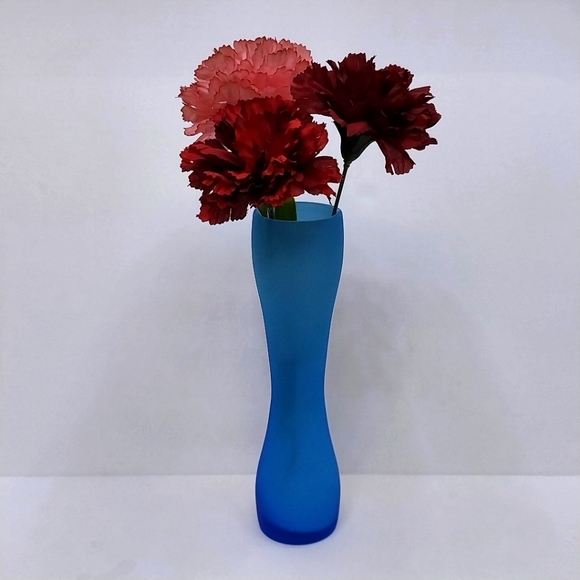 Vintage Accents Carlo Moretti Satinato Blue White Cased Glass Vase